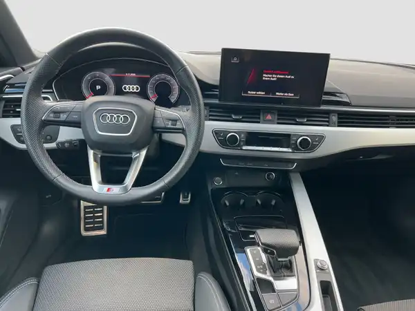 AUDI A4 AVANT (10/16)
