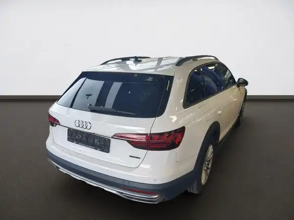 AUDI A4 ALLROAD (3/4)