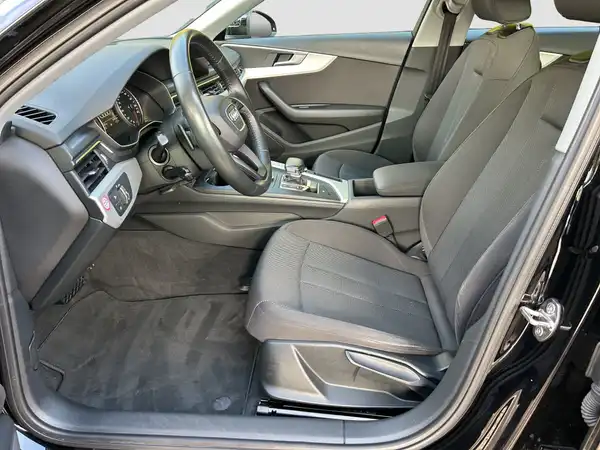 AUDI A4 AVANT (8/16)