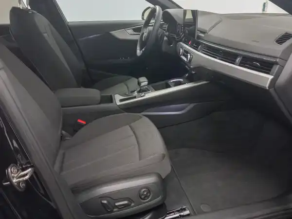 AUDI A4 LIMOUSINE (17/18)
