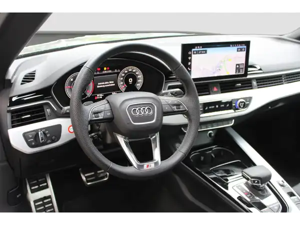 AUDI A5 CABRIOLET (10/11)