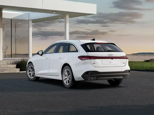 Audi A5 Avant e-hybrid (2/3)