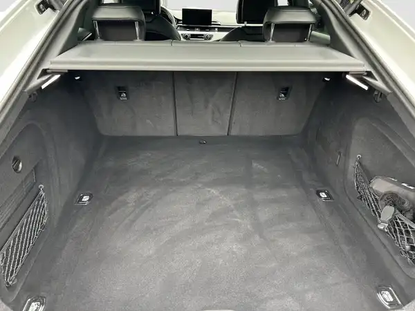 AUDI A5 SPORTBACK (13/16)