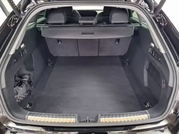 AUDI A5 AVANT (10/18)