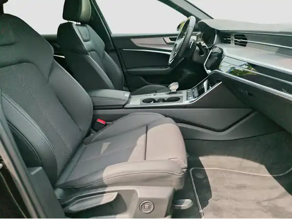 AUDI A6 AVANT (14/16)
