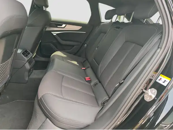 AUDI A6 AVANT (9/16)