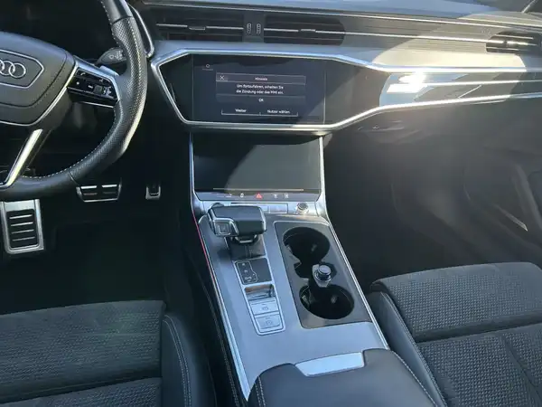 AUDI A6 AVANT (12/16)