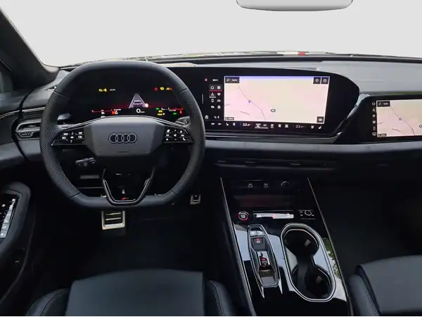 AUDI A6 LIMOUSINE (10/17)