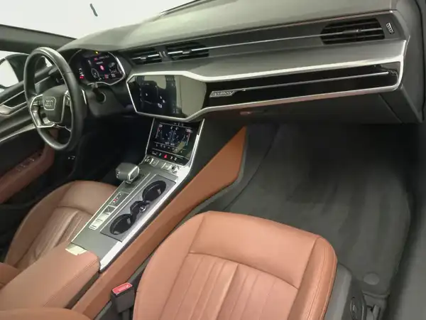 AUDI A6 AVANT (18/22)