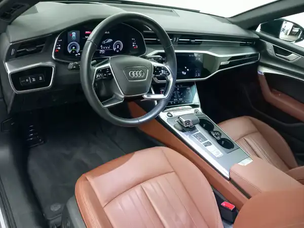 AUDI A6 AVANT (9/22)