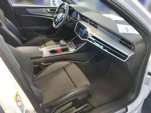 AUDI A6 AVANT (4/4)