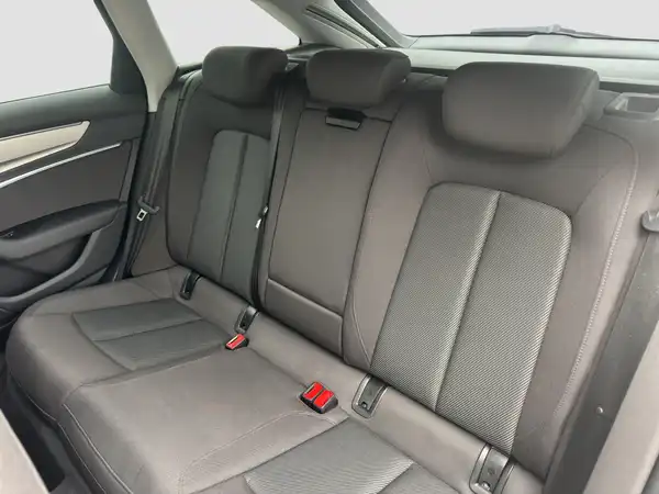 AUDI A6 AVANT (9/16)