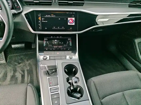 AUDI A6 AVANT (12/17)