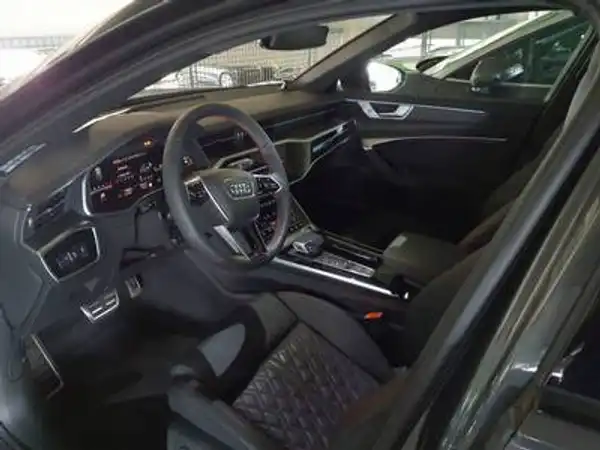 AUDI A6 AVANT (4/4)