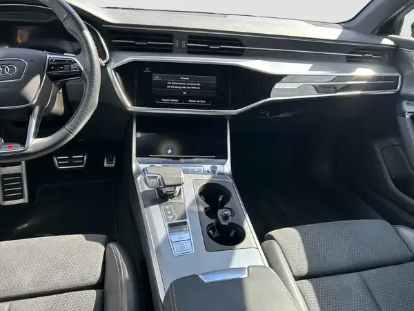 AUDI A6 AVANT (12/16)