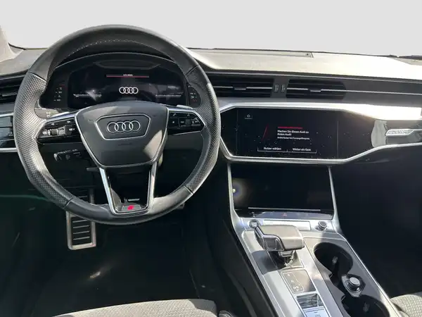 AUDI A6 AVANT (10/16)