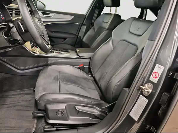 AUDI A6 LIMOUSINE (8/16)