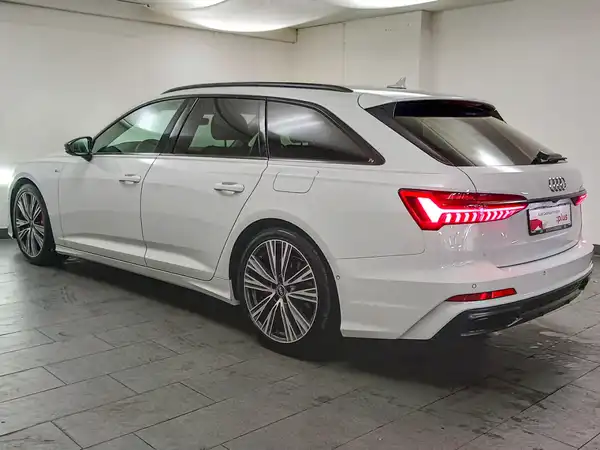 AUDI A6 AVANT (5/19)