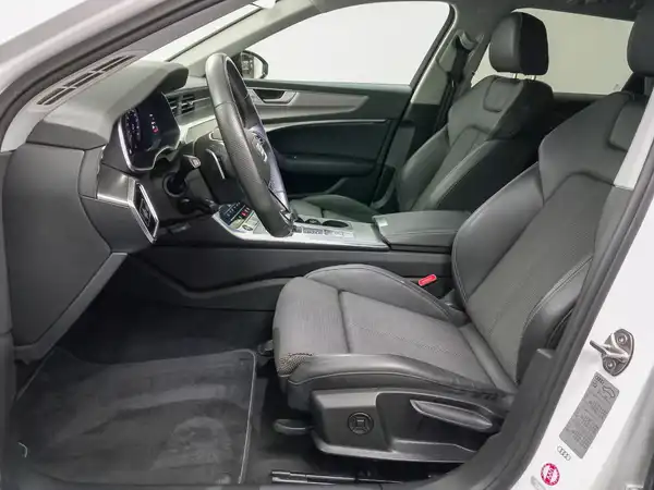 AUDI A6 AVANT (8/19)
