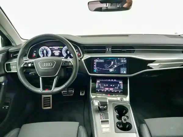 AUDI A6 AVANT (10/19)