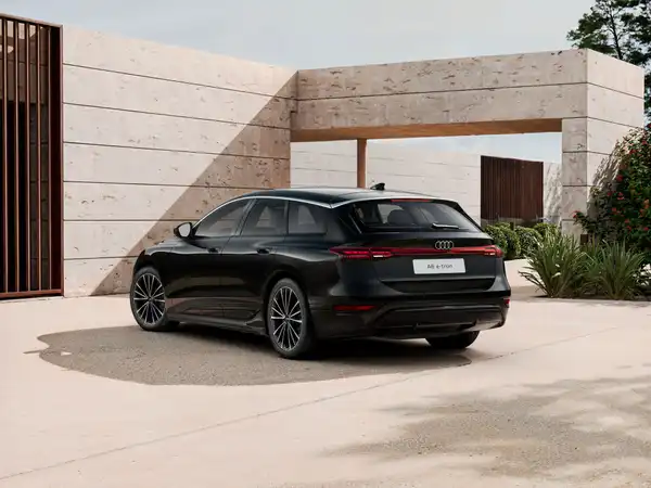 Audi A6 Avant e-tron (2/3)