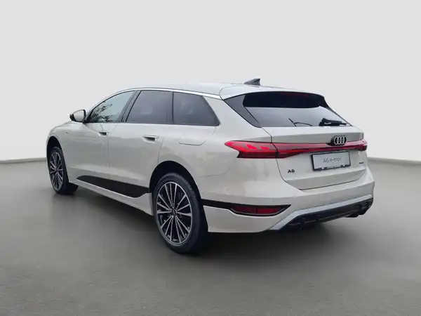 AUDI A6 E-TRON AVANT (7/16)