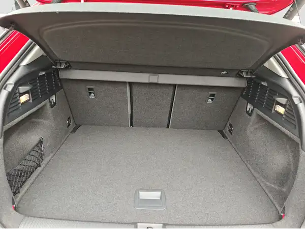 AUDI Q2 (13/16)