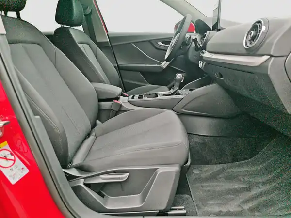AUDI Q2 (14/16)