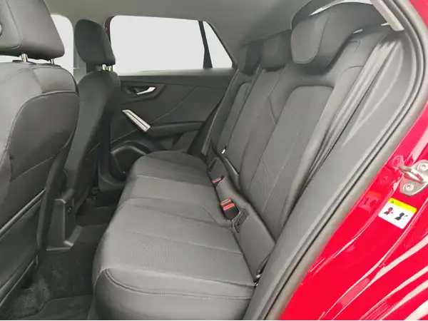 AUDI Q2 (9/16)