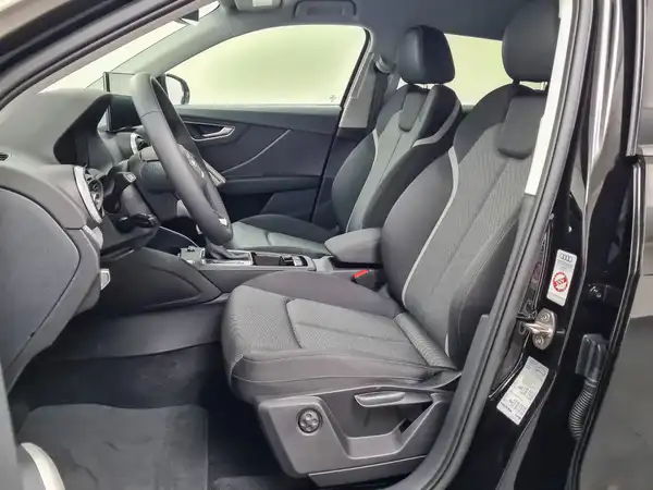 AUDI Q2 (8/18)