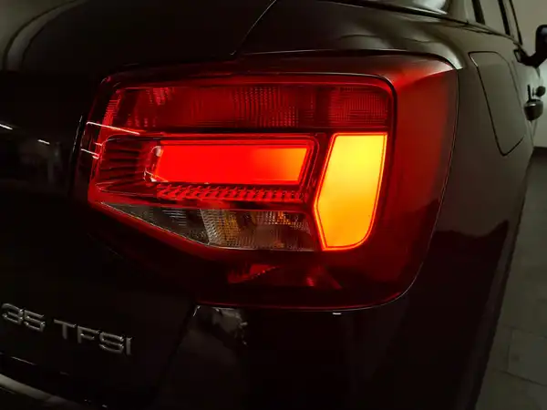 AUDI Q2 (13/19)