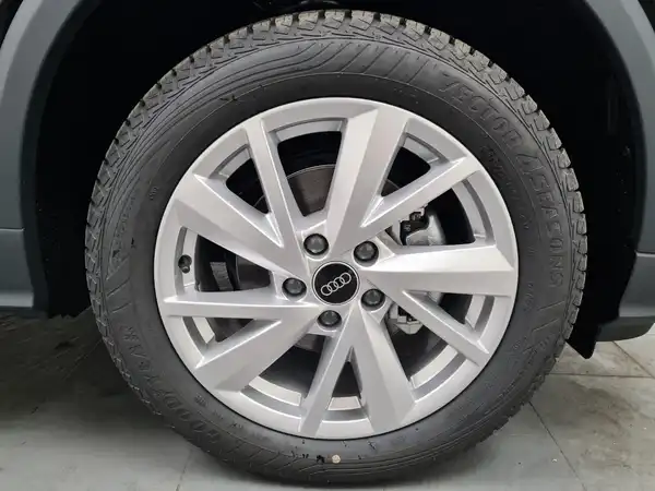 AUDI Q2 (16/19)
