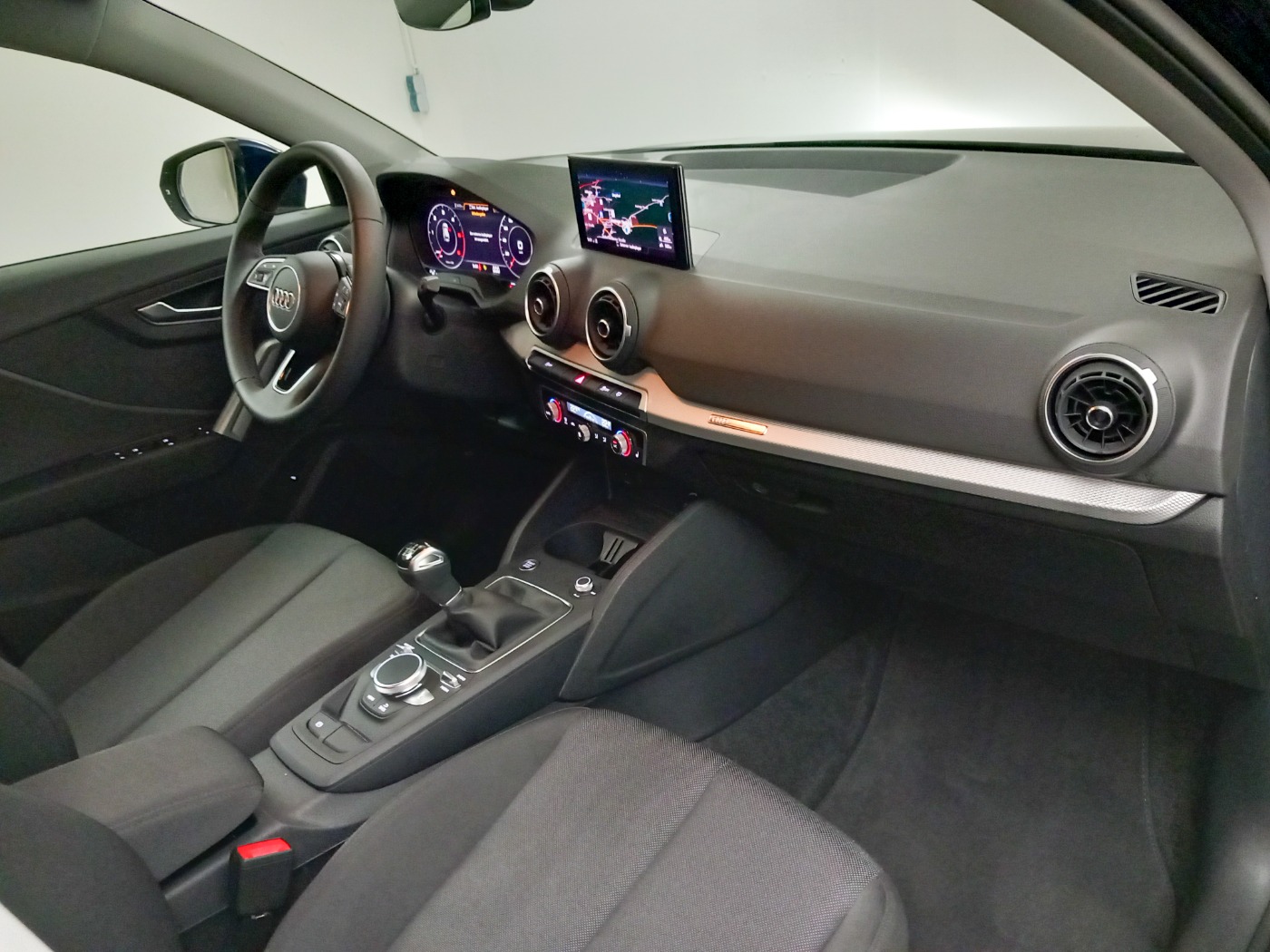 AUDI Q2 (15/15)