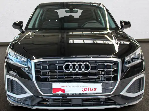 AUDI Q2 (3/16)