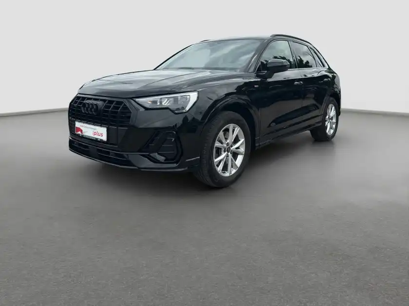 AUDI Q3 (1/16)