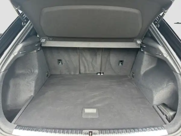 AUDI Q3 (13/16)