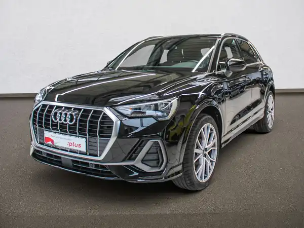 AUDI Q3 (1/16)