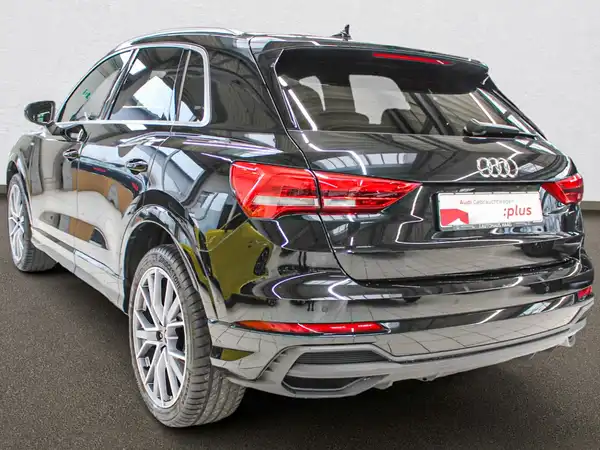 AUDI Q3 (5/16)