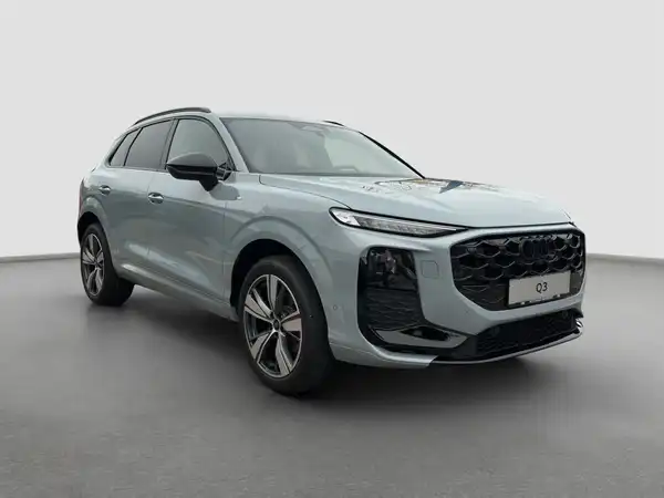 AUDI Q3 (4/16)