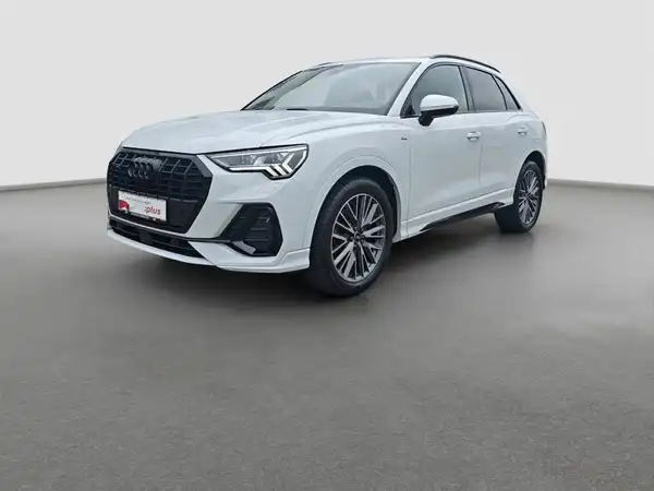 AUDI Q3 (1/16)