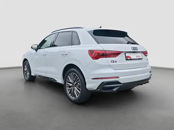 AUDI Q3 (7/16)