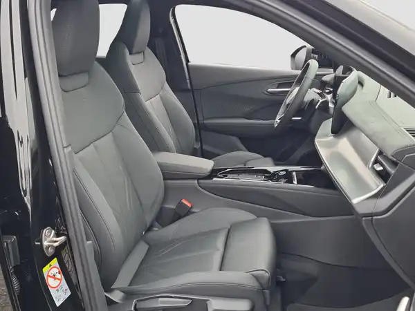 AUDI Q3 SPORTBACK (15/17)