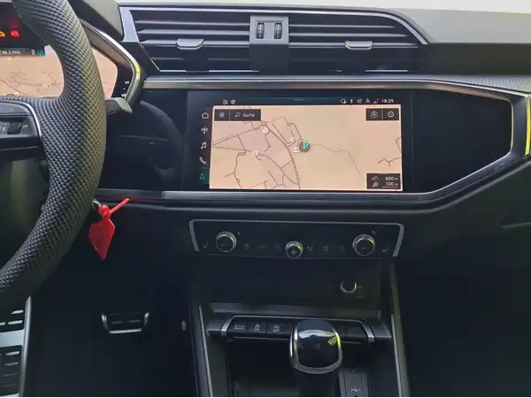 AUDI Q3 SPORTBACK (12/16)