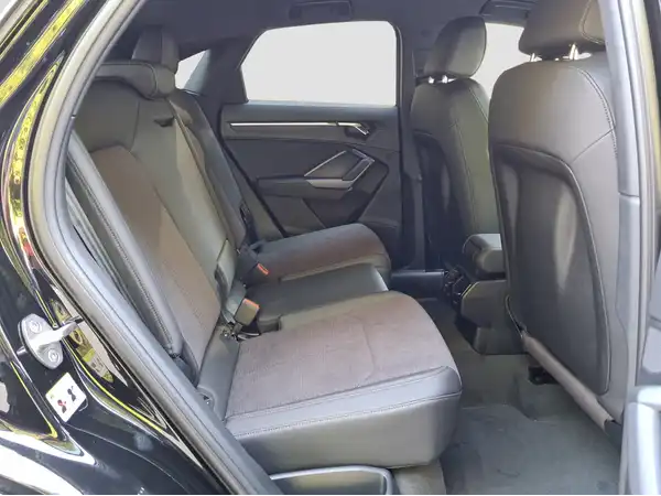 AUDI Q3 SPORTBACK (15/16)