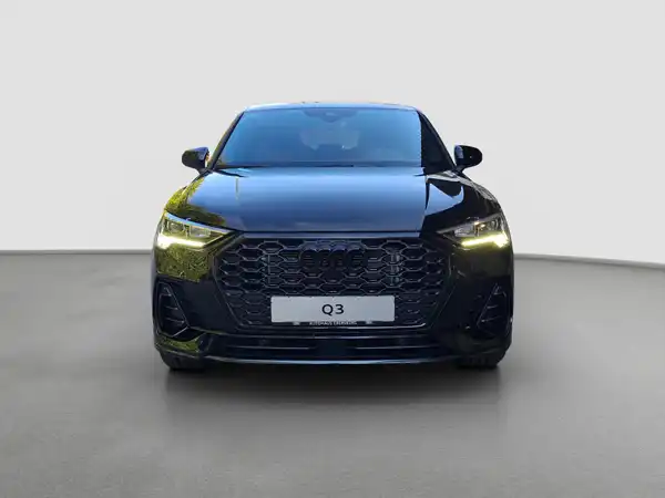 AUDI Q3 SPORTBACK (3/16)