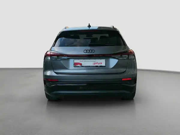 AUDI Q4 E-TRON (6/16)