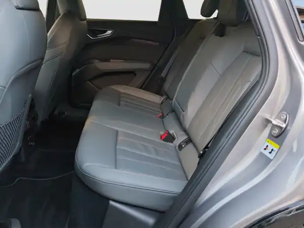 AUDI Q4 E-TRON (9/16)