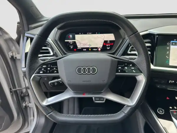 AUDI Q4 E-TRON (11/17)