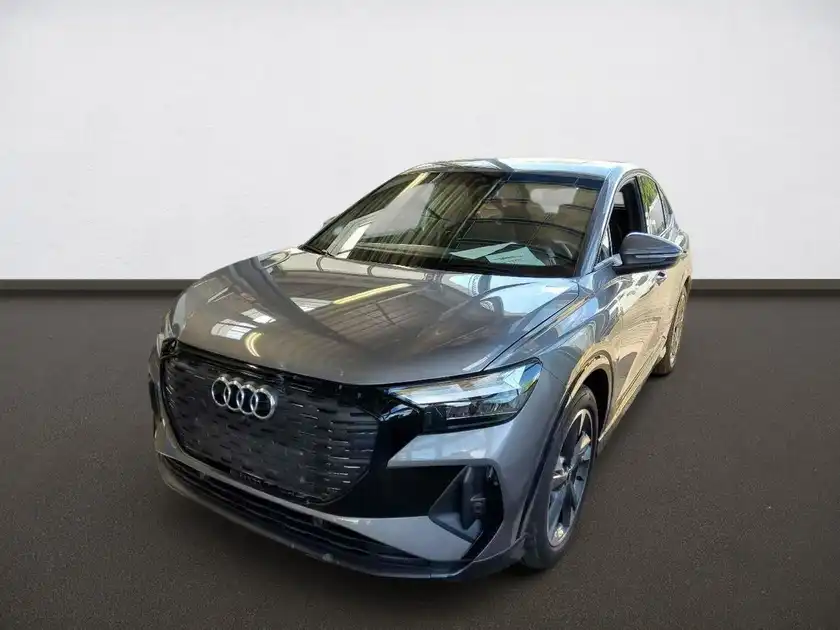 AUDI Q4 SPORTBACK (1/4)