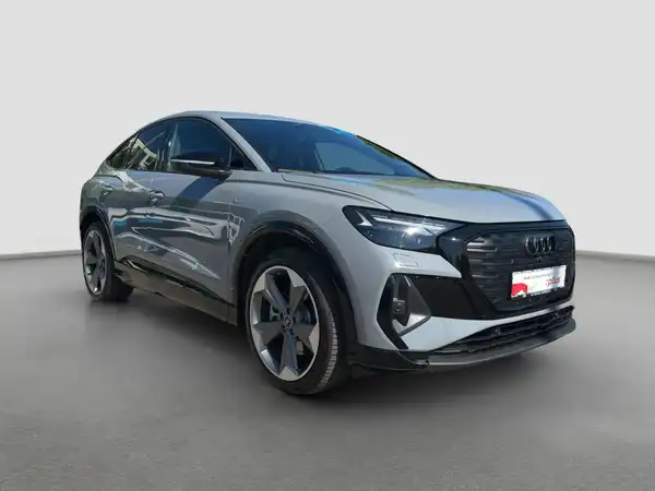 AUDI Q4 SPORTBACK (4/16)